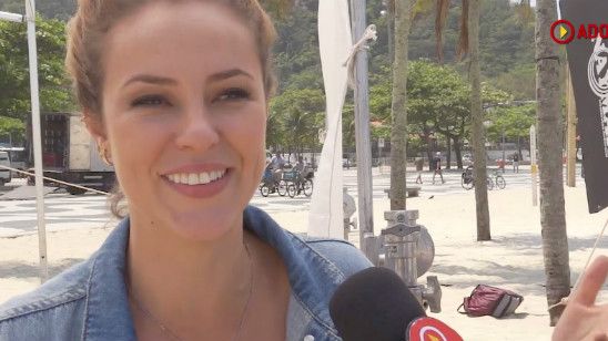 Imagem da notícia Paolla Oliveira filma comédia romântica luso-brasileira em praia do Rio (Exclusivo)