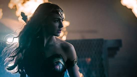 Zack Snyder divulga nova imagem da Mulher-Maravilha em Liga da Justiça
