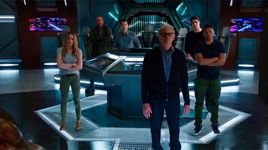 Imagem da notícia Legends of Tomorrow: Elenco fala sobre novidades da segunda temporada (Entrevista)