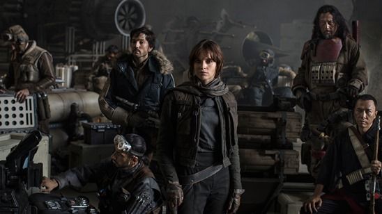 Imagem da notícia Site revela suposta lista de personagens da trilogia clássica que terão aparições em Rogue One: Uma História Star Wars