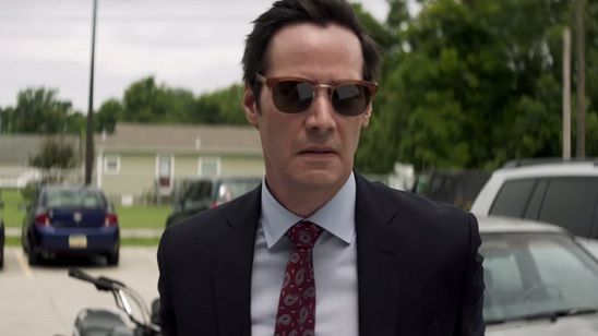 Imagem da notícia Exclusivo: Keanu Reeves e Renée Zellweger disputam a posse da verdade no trailer de Versões de um Crime