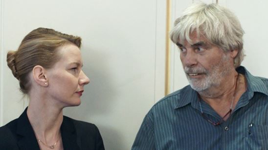 Imagem da notícia Toni Erdmann é o grande vencedor do European Film Awards 2016