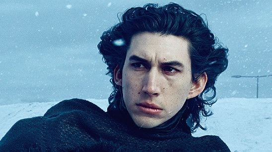 Imagem da notícia Star Wars: Episódio VIII tem roteiro "extraordinário", diz Adam Driver