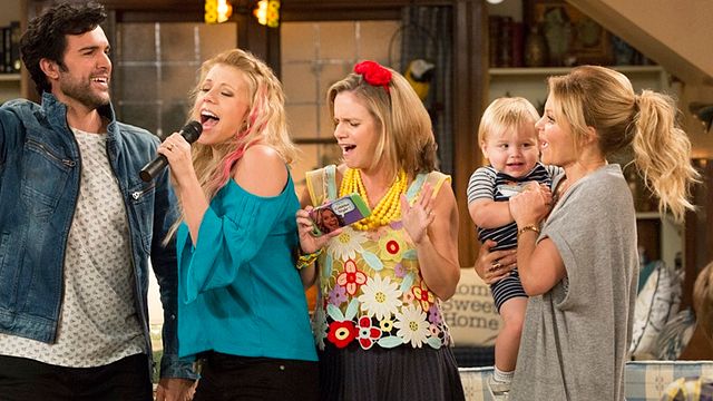 Fuller House: Terceira temporada ganha ordem expandida de episódios