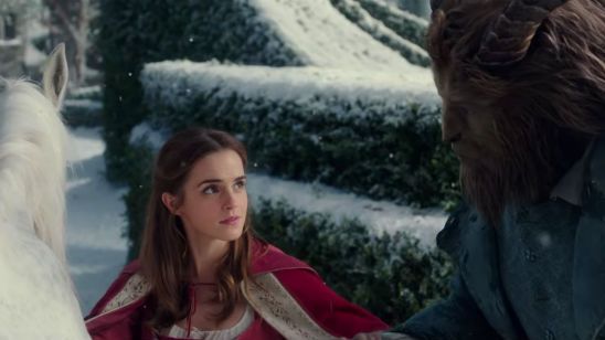 Imagem da notícia Soprano diz que Emma Watson está usando muito auto-tune em A Bela e a Fera