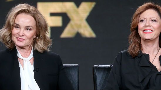 Imagem da notícia Veja a primeira imagem promocional de Feud: Bette and Joan, antologia com Susan Sarandon e Jessica Lange