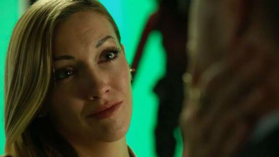 Imagem da notícia Arrow: Novo trailer questiona o misterioso retorno de Laurel