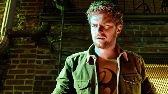 Imagem da notícia Punho de Ferro: Veja a lista de episódios e diretores da primeira temporada