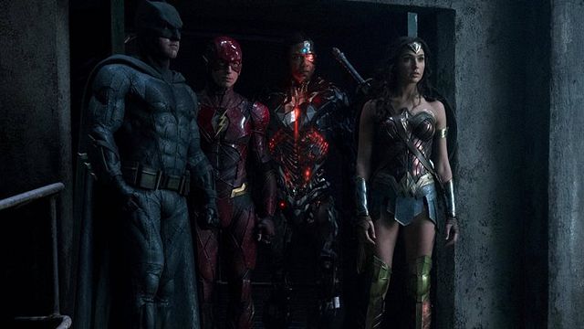 Imagem da notícia Liga da Justiça: Heróis se reúnem em nova imagem