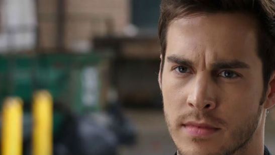 Kai promete trazer Elena de volta em novo trailer de The Vampire Diaries