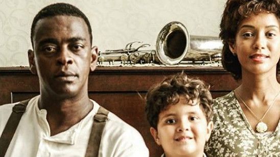 Imagem da notícia Seu Jorge e Taís Araújo posam juntos na primeira imagem oficial de Pixinguinha - Um Homem Carinhoso