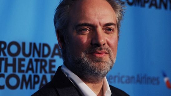 Imagem da notícia Sam Mendes pode dirigir adaptação para os cinemas de aclamada graphic novel