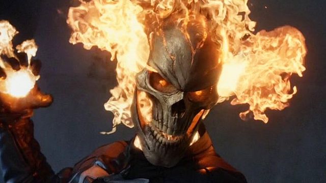 Imagem da notícia Agents of S.H.I.E.L.D. confirma o retorno do Motoqueiro Fantasma no final da quarta temporada