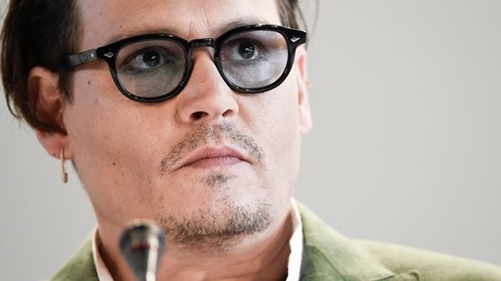 Imagem da notícia Johnny Depp vai mandar tudo pro inferno na comédia Richard Says Goodbye
