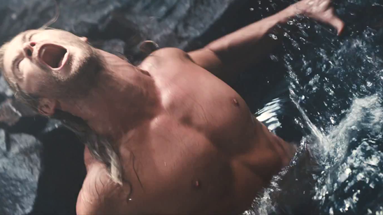 Imagem da notícia Foto revela conexão entre momento enigmático de Vingadores: Era de Ultron com Vingadores: Guerra Infinita