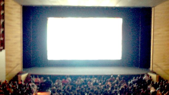Imagem da notícia Crise no cinema americano? Especialistas preveem bilheteria em baixa para grandes produções em 2017