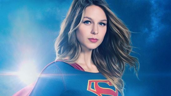 Supergirl retorna poderosa e sorridente na segunda temporada (Crítica)