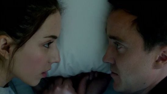 Imagem da notícia Tom Felton e Troian Bellisario interpretam gêmeos no trailer de Feed