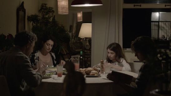 Imagem da notícia Fala Comigo: Tensão familiar é o destaque do novo clipe (Exclusivo)
