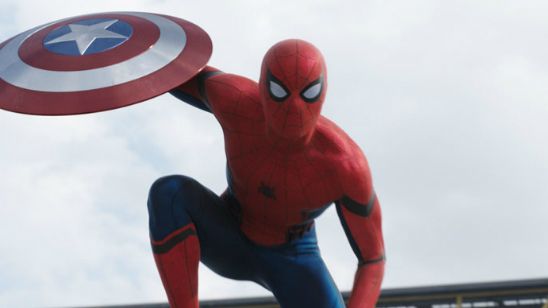 Imagem da notícia De Volta ao Lar: Homem-Aranha prega peça nos clientes de cafeteria