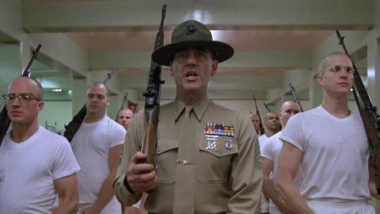 Imagem da notícia Nascido para Matar: Matthew Modine leiloa fotos dos bastidores do clássico de Stanley Kubrick