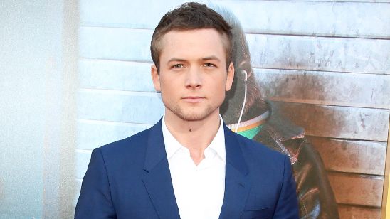 Imagem da notícia Taron Egerton pode interpretar Elton John em cinebiografia