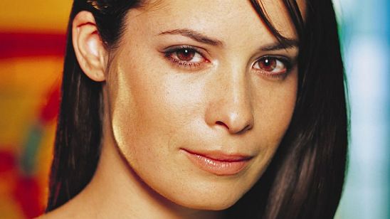 Charmed: Holly Marie Combs desmente rumores sobre reboot da série