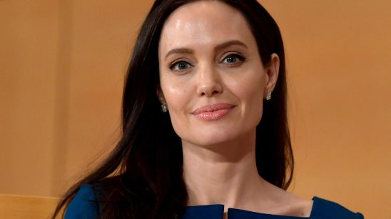 Imagem da notícia Angelina Jolie desmente acusações de exploração infantil durante processo de seleção de seu novo filme
