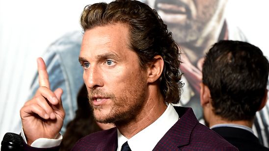 Imagem da notícia Vídeo mostra reação de Matthew McConaughey ao descobrir sobre a morte de Sam Shepard