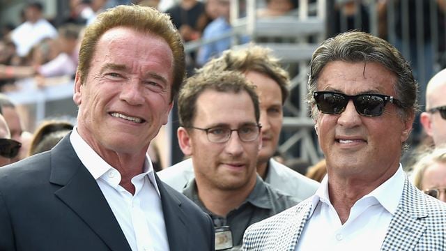 Arnold Schwarzenegger e Sylvester Stallone dançam em vídeo de festa de aniversário