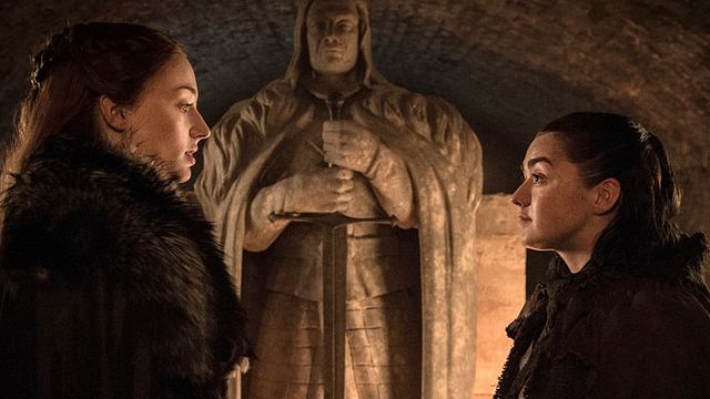 Imagem da notícia Game of Thrones: Maisie Williams e Sophie Turner comentam o emocionante reencontro entre Arya e Sansa