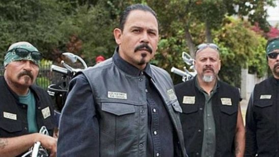 Mayans MC: Apesar dos contratempos, spin-off de Sons of Anarchy continua em desenvolvimento