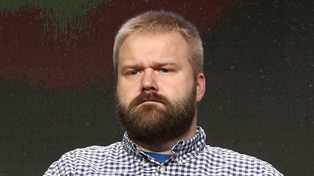 Imagem da notícia Criador de The Walking Dead, Robert Kirkman troca AMC por Amazon em novo acordo