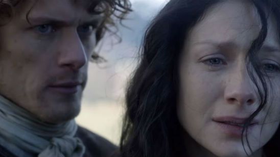 Imagem da notícia Outlander: Novo teaser da terceira temporada destaca o amor entre Jamie e Claire