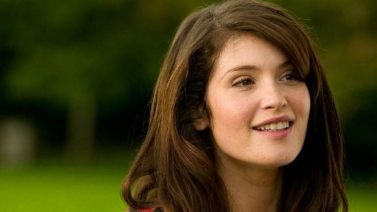 Imagem da notícia Ditadura da beleza: Gemma Arterton precisou provar a produtores de cinema que estava fazendo exercícios para emagrecer