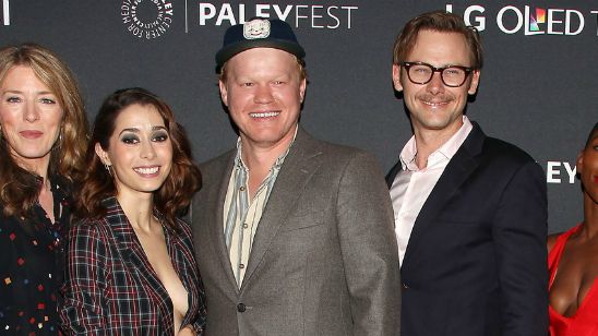 Imagem da notícia New York Comic Con 2017: Criador de Black Mirror recebe sugestões de fãs sobre "coisas horríveis" que poderiam servir à série