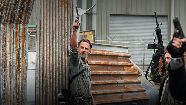 Imagem da notícia The Walking Dead S08E01: Cem episódios depois...