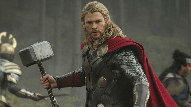 Imagem da notícia Thor - Ragnarok: Deus do Trovão se despede de seu amado martelo em emocionante vídeo