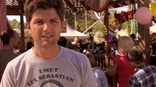 Imagem da notícia Treat yo' self! Figurinos e objetos usados em Parks and Recreation vão a leilão