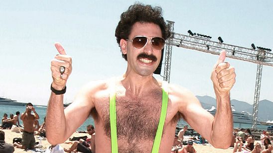 Imagem da notícia Sacha Baron Cohen se oferece para pagar multa de turistas presos por usar o 'mankini' do Borat