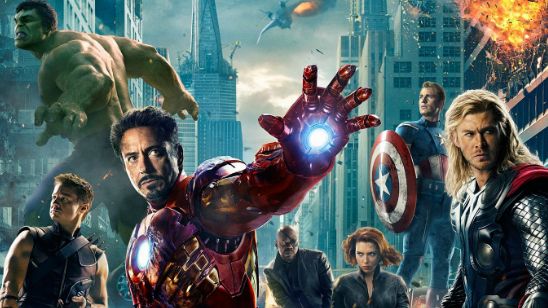 Imagem da notícia Vingadores: Guerra Infinita ganha teaser anunciando que o primeiro trailer sai amanhã