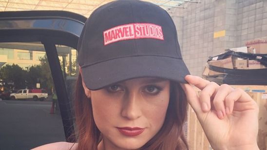Imagem da notícia Vingadores 4: Scarlett Johansson confirma participação de Brie Larson como Capitã Marvel