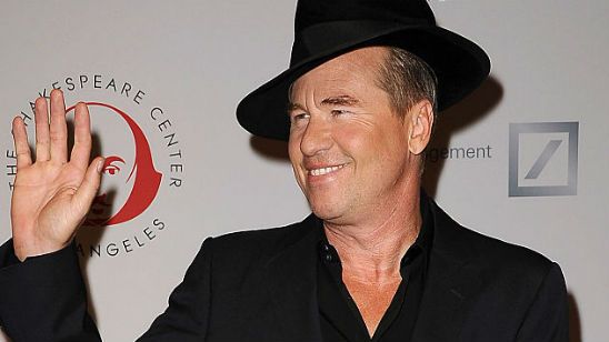 Imagem da notícia Após omitir doença, Val Kilmer fala sobre a luta contra o câncer