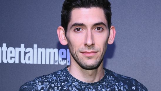 Imagem da notícia Max Landis, roteirista de Bright, é acusado de assédio sexual