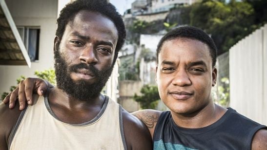 Douglas Silva e Darlan Cunha sobre Cidade dos Homens: "Quem cresceu na favela tá em crise há muito tempo" (Entrevista)
