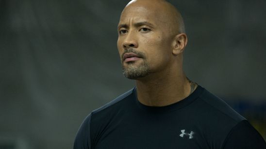 Imagem da notícia Dwayne Johnson perde a paciência com fã que criticou Jumanji: Bem-Vindo à Selva