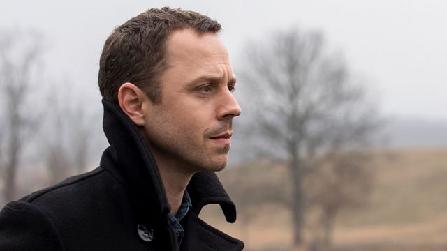 Imagem da notícia Sneaky Pete: Segunda temporada ganha trailer e data de estreia