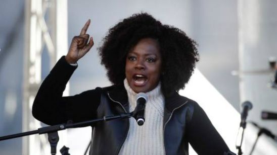 Imagem da notícia Viola Davis denuncia disparidade salarial entre atrizes brancas e negras