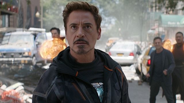 Imagem da notícia Astros de Vingadores: Guerra Infinita agradecem ao público por '10 anos de fandom' em novo vídeo