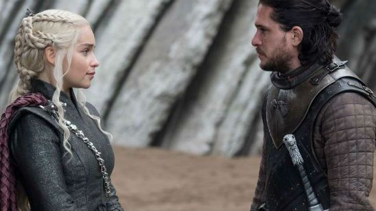 Imagem da notícia Emmy 2018: Game of Thrones tentará indicar Emilia Clarke e Kit Harington nas categorias principais de atuação